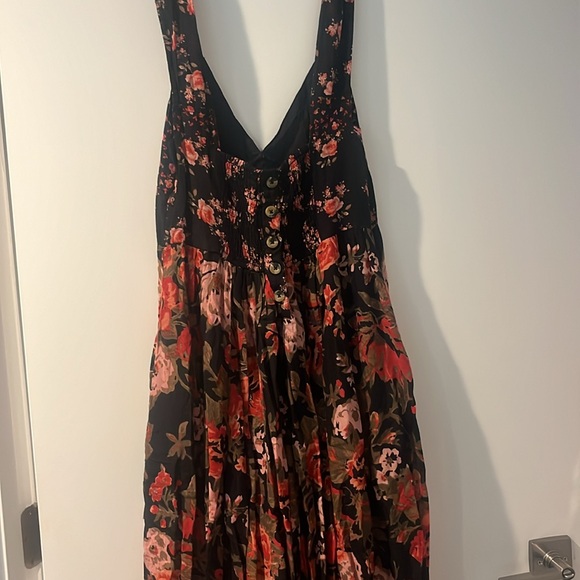 Free People Floral Midi - Picture 4 of 6